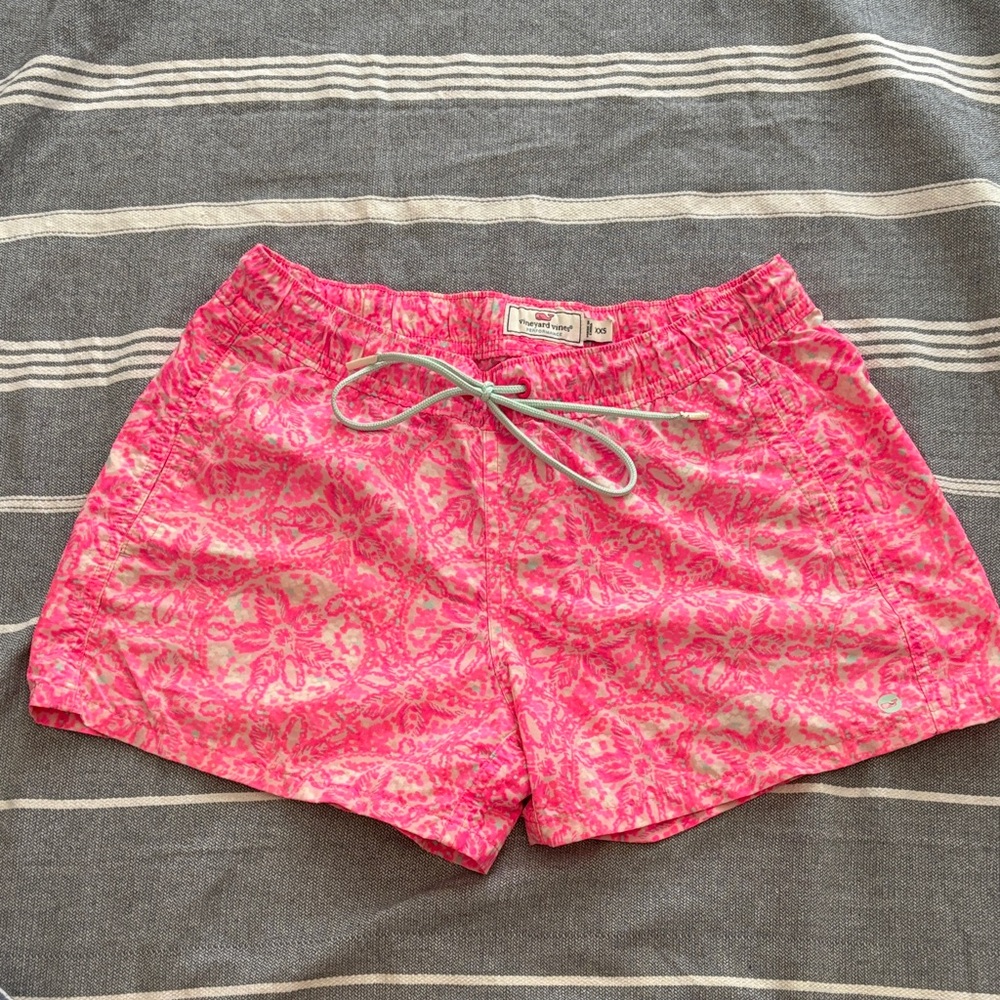 Vineyard Vines Pink Patterned Athletic Shorts